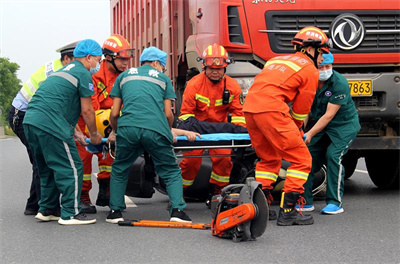 吐鲁番沛县道路救援